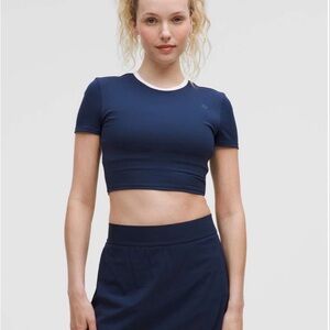 Lululemon Tight-Fit Cropped Shelf-Bra T-Shirt